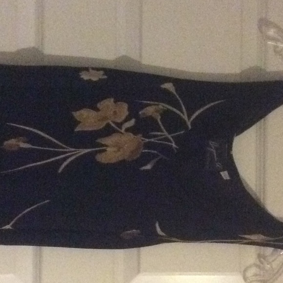 Gown/dress - Picture 4 of 4